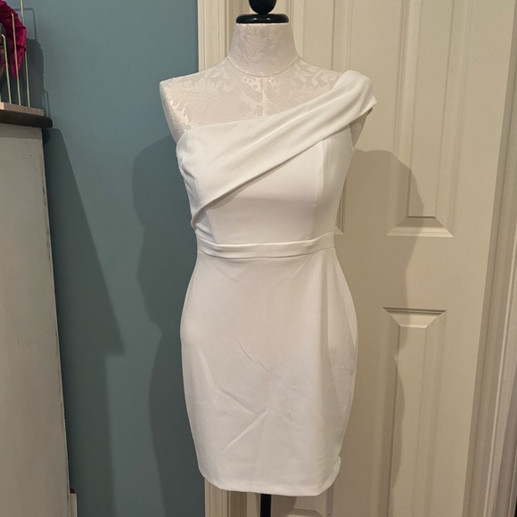 NWT Aqua One Shoulder Dress - Picture 5 of 9